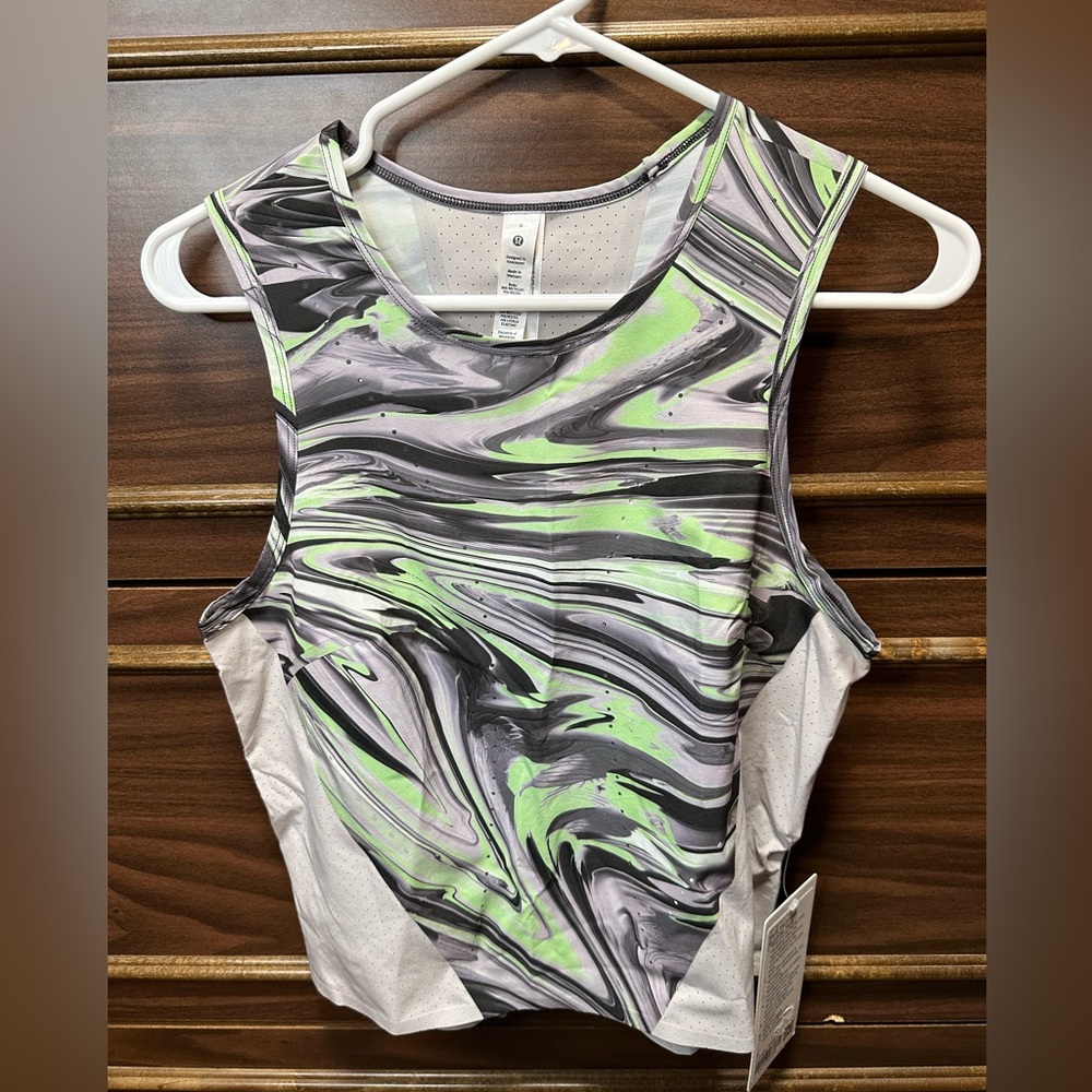 NWT Lululemon Swift Ventilated Running Tank Size 6